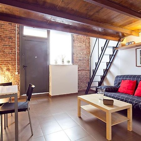 برشلونة Loft Chic Apartments الغرفة الصورة